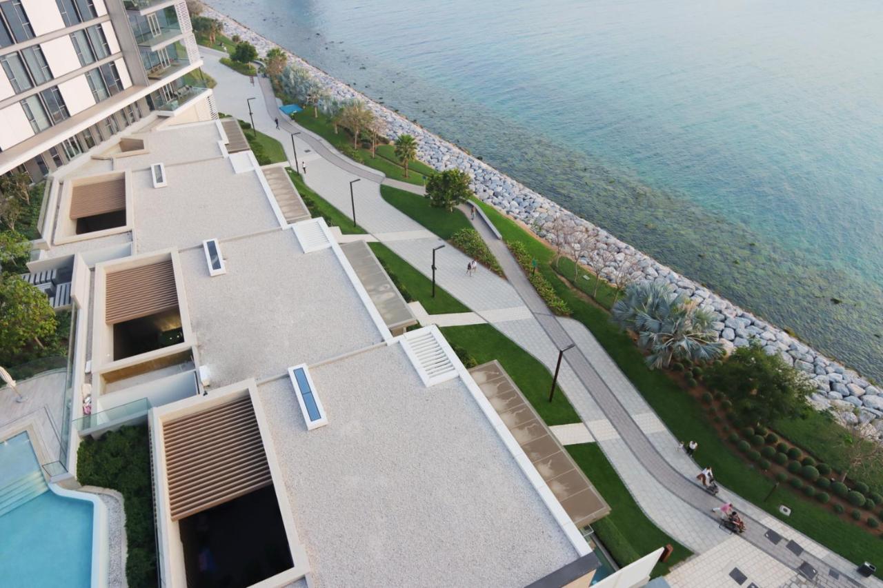 Upgraded 2br Maid's With Sea View - Livbnb Bluewaters