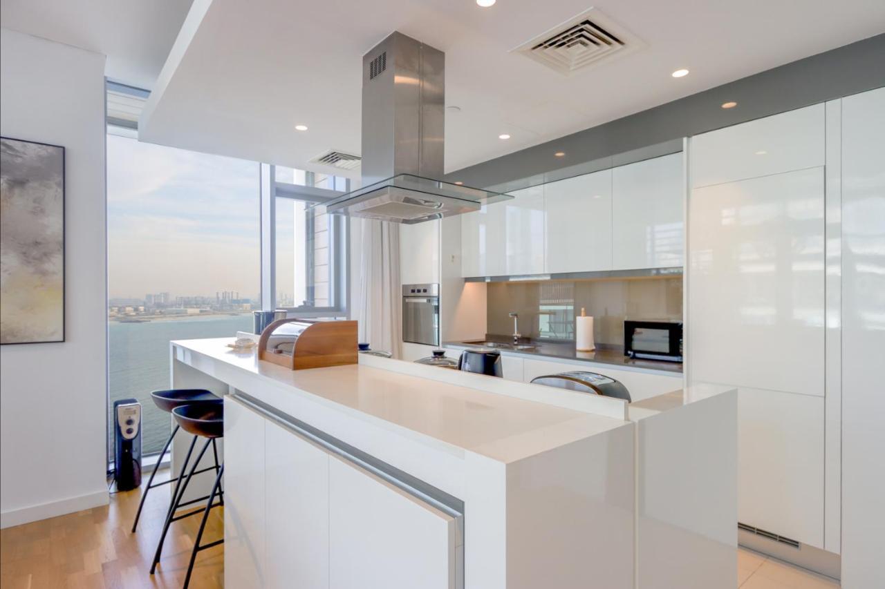 Upgraded 2br Maid's With Sea View - Livbnb Bluewaters * Dubai