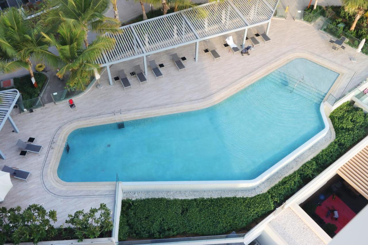 Upgraded 2br Maid's With Sea View - Livbnb Bluewaters Dubai