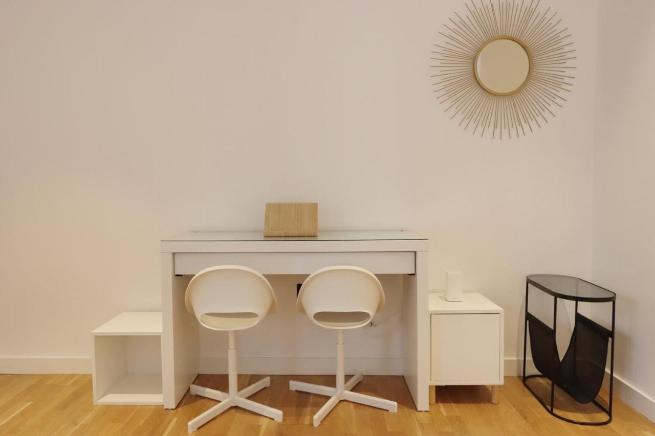 Upgraded 2br Maid's With Sea View - Livbnb Bluewaters Dubai