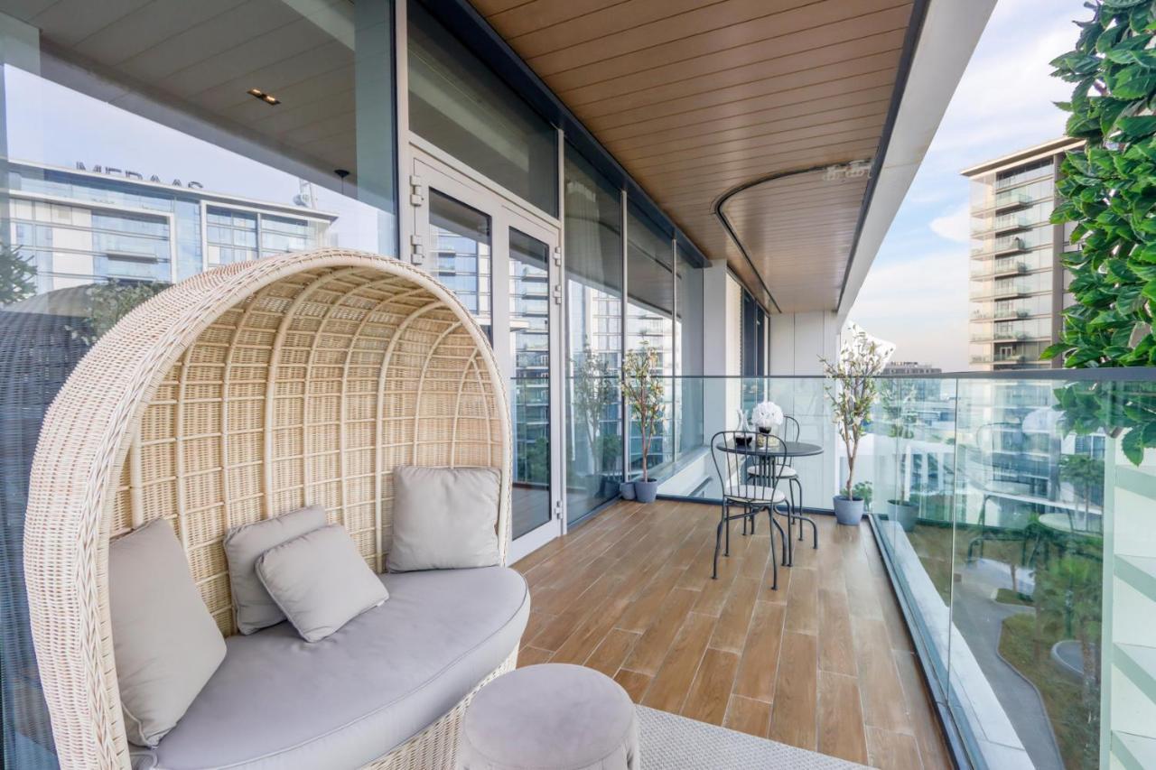 Apartment Upgraded 2br Maid's With Sea View - Livbnb Bluewaters *